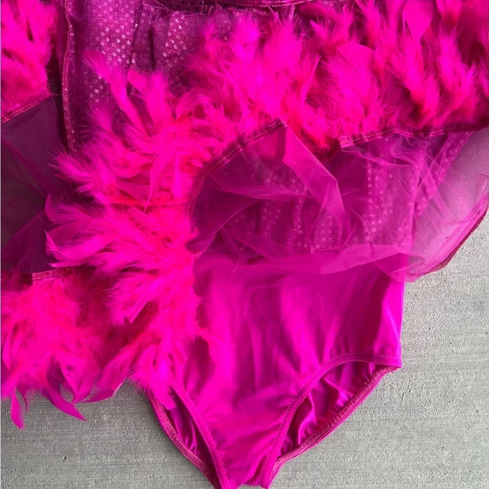 A Wish Come True 16381 Workn’ for a Livin’ Girl’s Large (12-14) Dance Costume